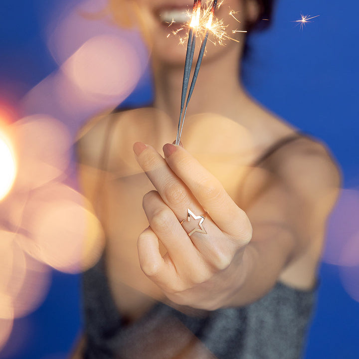 Dancing Star Yellow Gold Ring