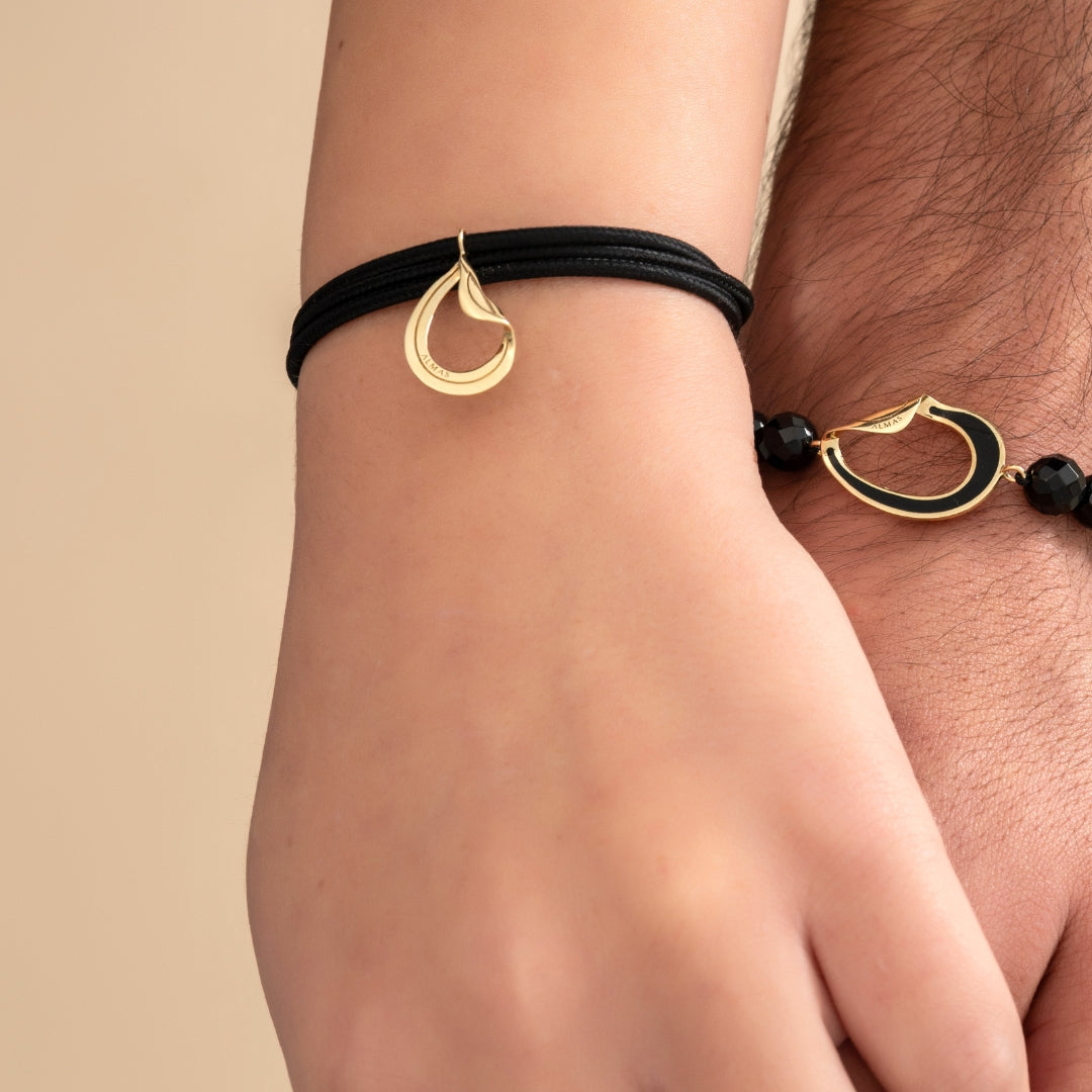 PERA MAGNET NECKLACE