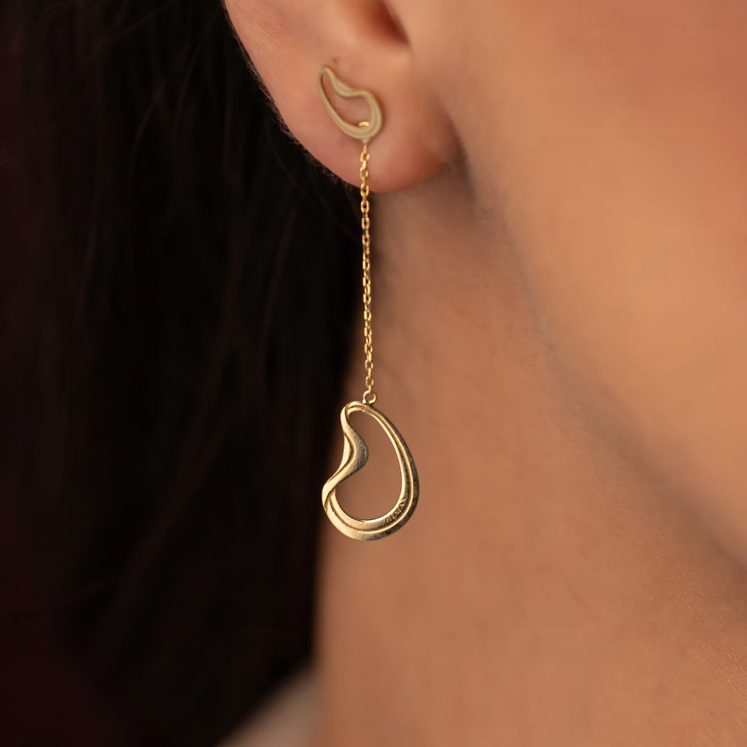 PERA GOLD DROP EARRINGS