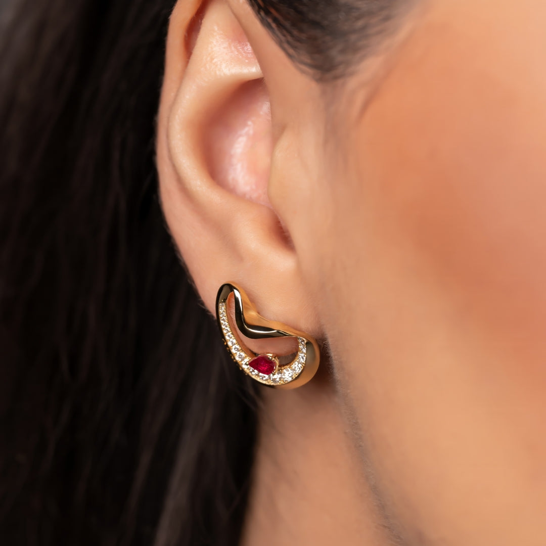 PERA DIAMOND EARRINGS WITH RUBY